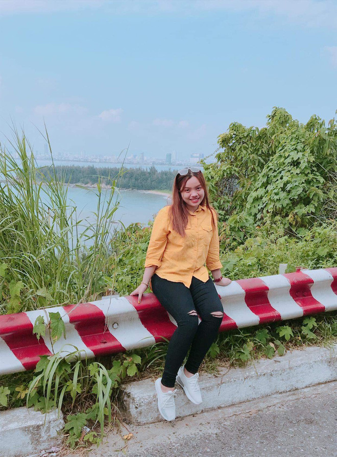 Được biết trước khi giảm cân thành công, Mỹ Duyên thuộc tạng người dễ mập. Từ nhỏ, cô vốn mũm mĩm, càng lớn cân nặng càng tăng. Đỉnh điểm, năm học lớp 11, Mỹ Duyên nặng đến gần 70kg.