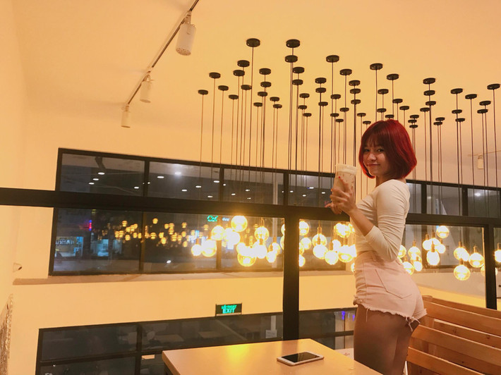 Yến Xuân không chỉ sở hữu vóc dáng đẹp nhờ chăm chỉ tập Gym, cô gái này còn là hình mẫu về tấm gương đổi đời nhờ tập Gym. Yến Xuân từng xin việc không ai nhận vì quá béo. Yến Xuân xác định phải tập Gym để đổi đời.
