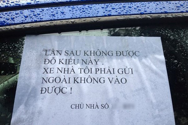Chủ nhà phải khổ sở với trường hợp đỗ xe chắn cửa và dẫn chứng bằng việc xe nhà họ còn phải đi gửi ngoài.