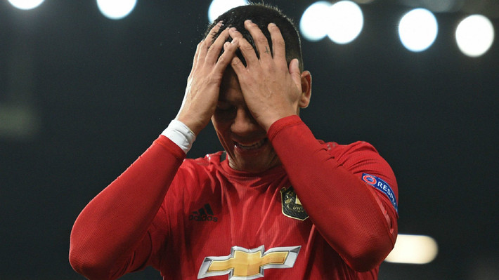 Tờ The Times tiết lộ, MU tin rằng Everton sẽ là đối thủ trực tiếp của mình trong cuộc đua giành vé tham dự Champions League, chính vì điều này đội chủ sân Old Tranfford đã ngăn cản Rojo tới.