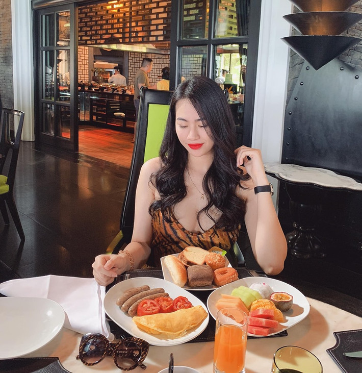 Mỗi khi đăng hình lên trang cá nhân, Thảo Mi luôn nhận được những lời khen ngợi của bạn bè.