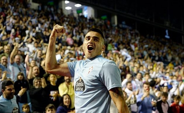 Theo nguồn tin từ tờ Diario Sport, Barca đã gửi lời đề nghị trị giá 25 triệu euro cho đội bóng chủ quản của tiền đạo Maxi Gomez là Celta Vigo.