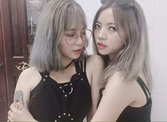 Những bức ảnh thân thiết giữa Misthy và Ohsusu được dân mạng "đào mộ" rồi đăng tải kèm theo những tin cập nhật từ vụ việc tay 3.