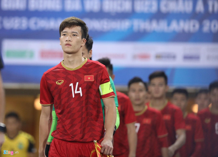 Thay thế vị trí của Tuấn Anh, nhiều khả năng Hoàng Đức sẽ đá cặp với Hùng Dũng ở vị trí tiền vệ trung tâm. Kỹ thuật cá nhân tốt cùng với khả năng thoát pressing thượng thừa, cầu thủ của Viettel giúp U22 Việt Nam chuyển hóa từ thế phòng ngự sang tấn công nhanh chóng.