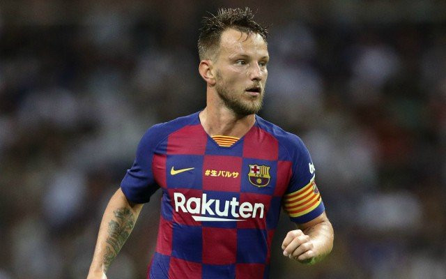 Theo nguồn tin từ Diario Sport thông qua Football Espana, Barca sẽ tiễn 3 cái tên khỏi Camp Nou ở kỳ chuyển nhượng sắp tới bao gồm Carles Alena, Ivan Rakitic và Moussa Wague. Tuy nhiên, họ vẫn chưa có ý định bổ sung thêm bất kỳ nhân sự nào.