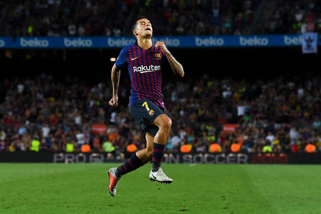 Tờ ESPN cho hay thương vụ Coutinho ngày càng trở nên mờ mịt với MU. Cụ thể, mới đây, Chelsea tiếp tục muốn phá bĩnh hợp đồng siêu bom tấn của "Quỷ đỏ". Ban lãnh đạo The Blues sẽ trở lại cạnh tranh sòng phẳng chữ ký từ tuyển thủ xứ samba.