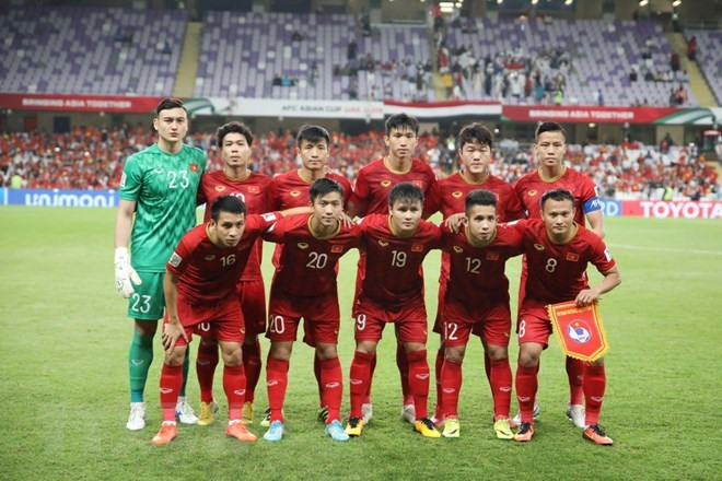 Đội tuyển Việt Nam đã có 1 năm 2018 vô cùng thành công với những chiếc tích và để lại dấu ấn khó quên trong lòng người NHM và điểm nhấn là chức vô địch AFF Cup 2018 đăng quang ngay trên sân nhà.