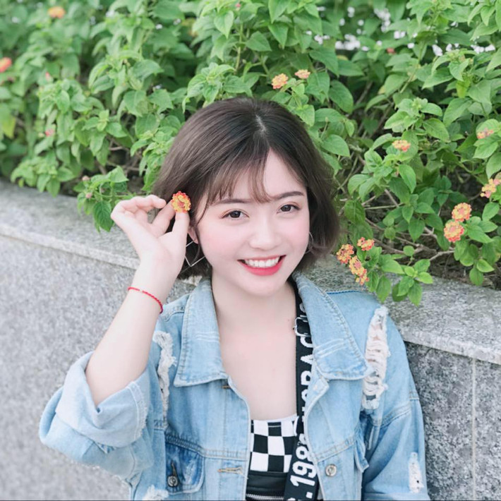 Đa phần dân mạng đều cho rằng, Trang Banana đưa ra chỉ tiêu hơi cao. Dẫu biết rằng, đàn ông kiếm tiền giỏi là tốt nhưng việc kiếm được tiền nhiều hay ít còn phải do nỗ lực bản thân và sự may mắn.