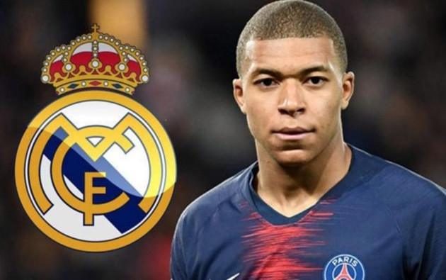 Theo báo cáo từ tờ AS của Tây Ban Nha, Real sẽ phải đề nghị với Mbappe mức lương lên đến 15 triệu euro (12,85 triệu bảng) mỗi năm để thuyết phục ngôi sao PSG.