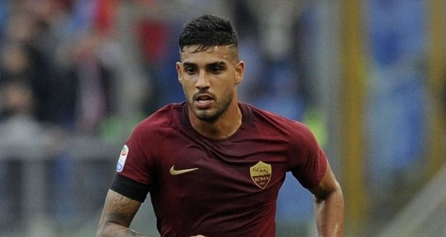 Chuyển nhượng cầu thủ từ AS, hậu vệ người Brazil - Emerson Palmieri đánh tiếng muốn ở lại Chelsea sau khi có được vị trí chính thức dưới thời Maurizio Sarri.