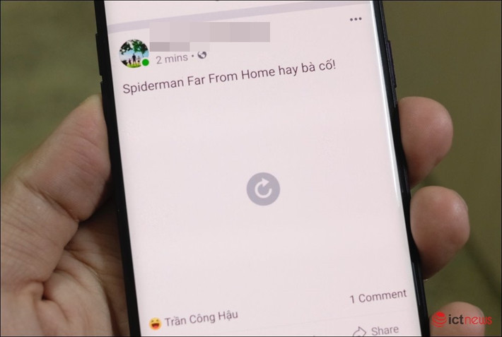 Trong các bài viết, thay vì hiển thị ảnh thì MXH Facebook bị lỗi chỉ hiện các khung trắng, trong đó có miêu tả các thông tin trong ảnh.