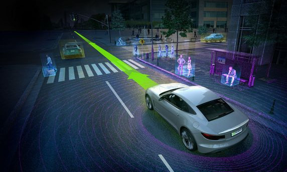 Hệ thống tự lái Nvidia: Tại CES 2019, Nvidia, hãng chế tạo phần cứng PC nổi tiếng ra mắt hệ thống tự lái cấp 2+, Drive AutoPilot. Hệ thống được tích hợp trên con chip Xavier dành cho các loại xe tự động lái được Nvidia tung ra tại CES năm ngoái. Drive AutoPilot sử dụng AI để tự động phân làn, chọn đường tắt, lập bản đồ theo hành vi của người lái.