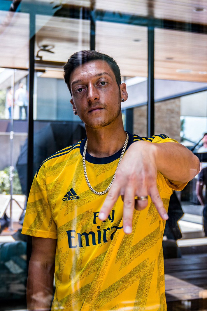 Những thông tin từ Đức cho biết, Ozil không còn động lực thi đấu mà chỉ cần kiếm tiền, nên nước Mỹ là lựa chọn mà anh đang hướng đến.