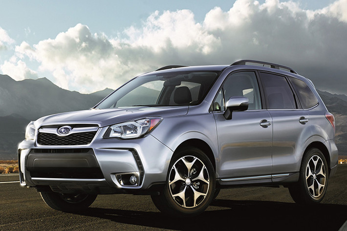 SUV cỡ nhỏ: Subaru Forrester – đây là đại diện thứ 3 của gia đình Subaru trong danh sách của Consumer Report. Mức giá hấp dẫn cho hàng loạt trang bị cao cấp cùng khả năng vận hành an toàn, tiết kiệm là ưu điểm của chiếc xe này.