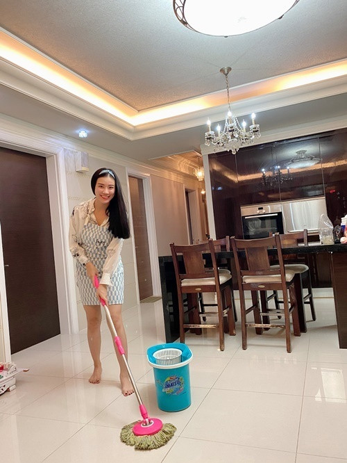 Căn hộ của Á hậu Kim Duyên có diện tích không lớn nhưng được giữ cẩn thận nên luôn sạch sẽ. Ảnh: Vnexpress