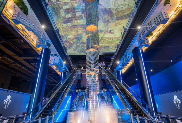 Dubai Mall nổi tiếng là trung tâm mua sắm lớn nhất thế giới ở Dubai với 1.200 gian hàng lớn nhỏ.