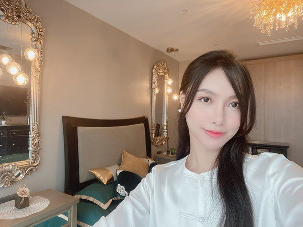 MC Minh Hà đang sở hữu một căn hộ vô cùng sang trọng ngay tại mặt phố đắt đỏ ở Hà Nội. Ảnh: FBNV.
