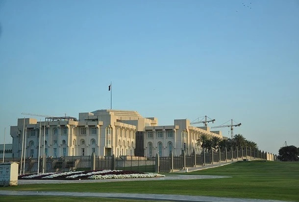 Hoàng tộc Qatar đang sinh sống tại cung điện Hoàng gia ở Doha. Ảnh: TheSun