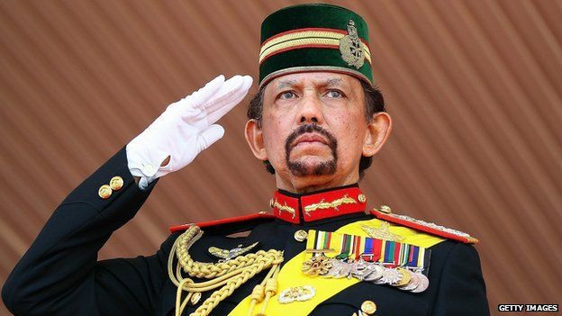 Sau khi Nữ hoàng Anh Elizabeth II qua đời ngày 8/9 vừa qua, Quốc vương Brunei Hassanal Bolkiah trở thành vị vua trị vì lâu nhất thế giới với thời gian trị vì gần 55 năm. Ảnh: India