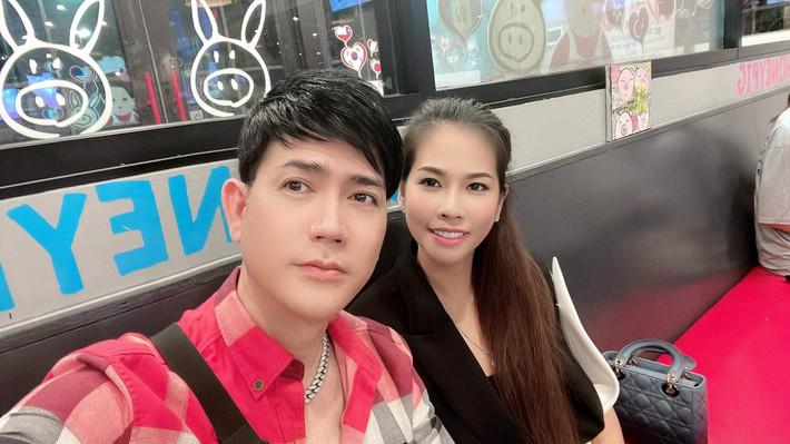 Chia sẻ trên Vietnamnet mới đây, Quách Thành Danh cho biết đã lên kế hoạch đưa cả gia đình về lại Việt Nam sau 3 năm định cư tại Mỹ. Ảnh: FBNV