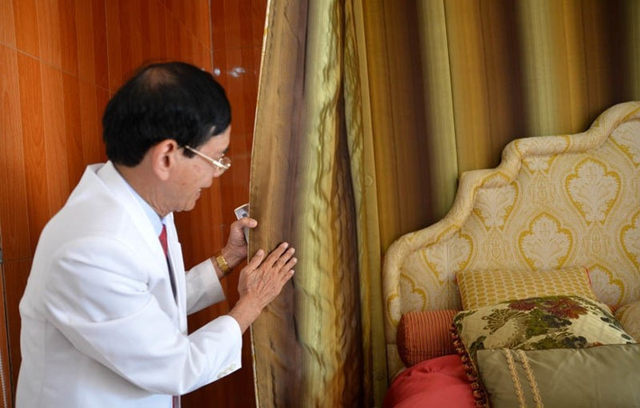 Đại gia Lê Ân từng tuyên bố, công việc kinh doanh của ông khá thuận lợi với số vốn lên tới hàng nghìn tỷ đồng. Ông cũng khiến cộng đồng mạng xôn xao chi gàn 6 tỷ đồng để mua chiếc giường thuộc loại đắt nhất thế giới. Ảnh: Vietnamnet