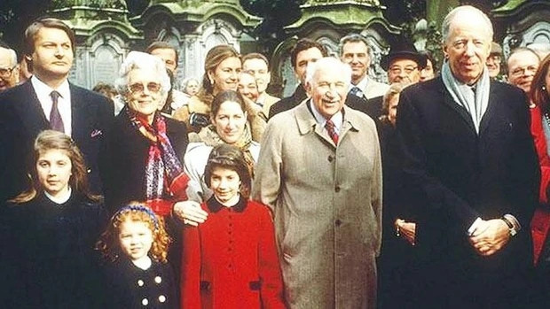Sau nhiều năm phát triển và tích lũy tài sản, gia tộc Rothschild hiện là gia tộc ngân hàng quốc tế giàu có và quyền lực. Nguồn ảnh: DailyMail