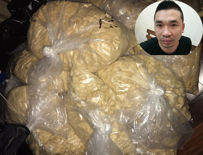 Đường dây của trùm ma túy Hoàng Béo vừa bị công an triệt phá có quy mô thuộc hàng "khủng" nhất từ trước đến nay. Trong đó, tang vật, tài sản mà ban chuyên án thu giữ của Hoàng “béo” (tên thật Văn Kính Dương, tên giả Trần Văn Hiếu, 37 tuổi, quê Hà Nội) cho thấy khối tài sản giàu có choáng váng của tên này.