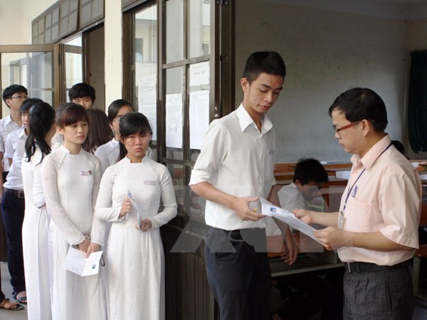 Các thí sinh bị đình chỉ thi môn thi nào sẽ bị điểm 0 môn thi đó, không được thi các môn thi tiếp theo, không được xét tốt nghiệp. Ảnh: TTXVN.
