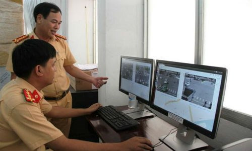 Ngày 15/6, thiếu tá Phạm Hồng Hải, Đội trưởng Đội Tham mưu (PC67) Công an TP Đà Nẵng cho biết từ ngày 15/6, ngoài việc thông báo theo quy định, vào thứ 4 hàng tuần, Phòng CSGT sẽ công khai thông báo các phương tiện vi phạm giao thông qua hệ thống camera trên trang Facebook của đơn vị. Ảnh: CSGT.