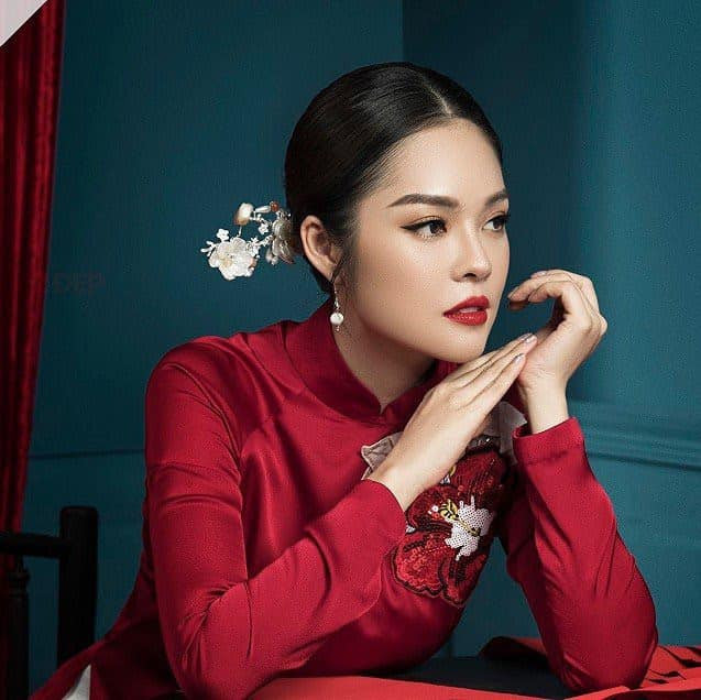 Từng ở nhà lầu, có xe hơi riêng đưa đón, đồ hiệu chất đầy tủ…, sau khi ly hôn, nữ diễn viên tuyên bố cô ra đi với hai bàn tay trắng. Ảnh: FBNV