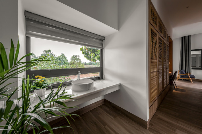 Nhà vệ sinh có view thiên nhiên. Nguồn ảnh: Minq Bui