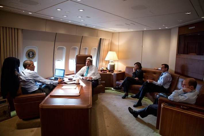 Bên trong Air Force One không chỉ có phòng Tổng thống, văn phòng rộng rãi mà còn có trung tâm y tế, phòng hội nghị và nhiều khu vực khác. Ảnh: Simpleflying