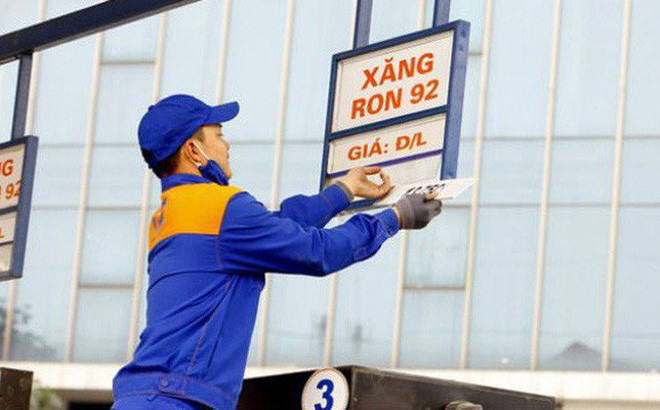 Dầu diesel tăng 26 đồng, giá bán tối đa 17.023 đồng/lít.