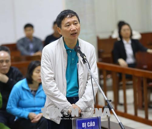 Trịnh Xuân Thanh không chỉ "nổi tiếng", theo một cách nào đó về những việc ăn tàn, phá hại khi ở Tổng công ty Cổ phần Xây lắp Dầu khí (PVC), mà trong giới doanh nghiệp, Trịnh Xuân Thanh từ lâu cũng khét tiếng với những món đồ, cách ăn chơi xa xỉ của mình.