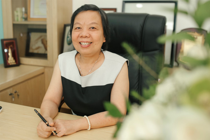 Xếp vị trí thứ 4 là bà Trương Thị Lệ Khanh, Chủ tịch Công ty Cổ phần Vĩnh Hoàn. Bà Khanh hiện giữ 42,8% cổ phần tại Vĩnh Hoàn, tương ứng khối tài sản 3.500 tỷ đồng.