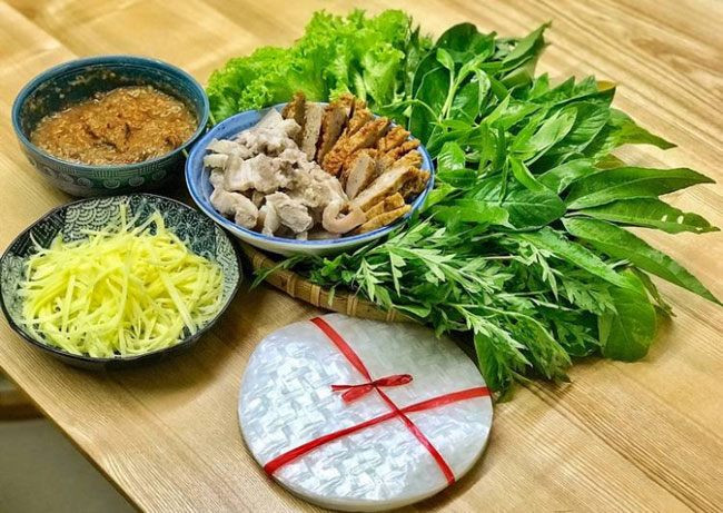 Trên chợ mạng và một số cửa hàng đặc sản vùng miền, lá đọt mọt có giá từ 70.000 - 90.000 đồng/kg. Ảnh: Internet
