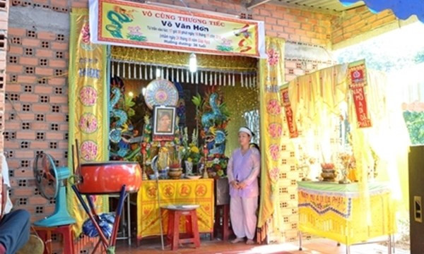 Sau đó, ngày 17/1, Cơ quan CSĐT Công an huyện Củ Chi đã khởi tố ông Xịn về tội vi phạm các quy định về điều khiển phương tiện giao thông đường bộ. Ông Xịn bị khởi tố nhưng được tại ngoại điều tra.