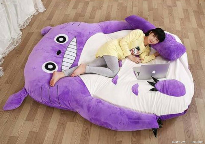 Giá của dòng sản phẩm này dao động từ 900.000 đồng đến 3 triệu đồng (tùy kích thước và chất liệu).