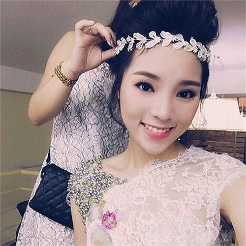 Dù cười ...