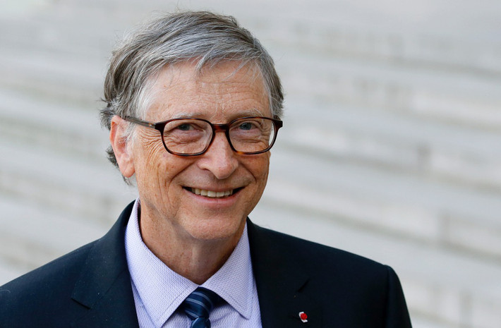 Vị trí thứ 2 vẫn thuộc về tỷ phú Bill Gates với 96,5 tỷ USD. Hiện, Bill Gates chỉ sở hữu hơn 1% cổ phần của Microsoft. Sau 1 năm, khối tài sản của nhà sáng lập Microsoft tăng thêm 6,5 tỷ USD. Ảnh: CNBC.