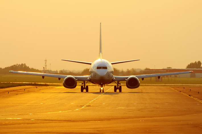 Với nhiều hãng hàng không của Mỹ, Boeing 737-800 là lựa chọn thay thế các máy bay Boeing 727-200 cũ. Ảnh: Iccjet.