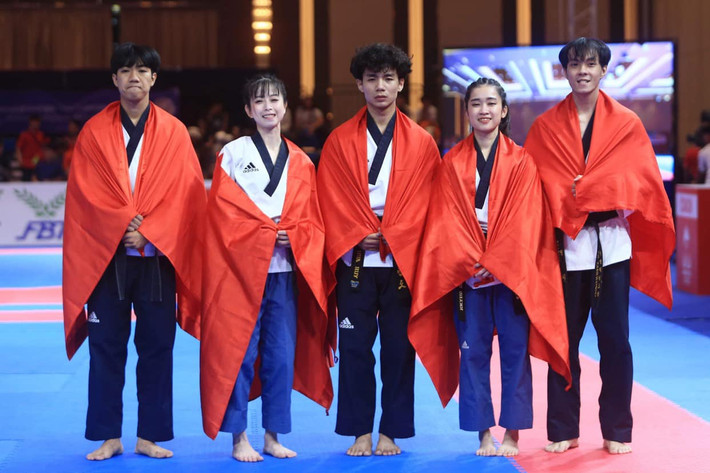 Sau khi giành được tấm HCV SEA Games thứ 6 của mình, Châu Tuyết Vân chia sẻ: "Trong 8 lần dự SEA Games, lần đầu tôi giành HCĐ, lần 2 là HCB và 6 lần tiếp theo đều giành HCV. Tôi rất hồi hộp, lo sợ và không nghĩ rằng mình có thể làm được điều này. Trước khi bước vào kỳ đại hội, tôi mang tâm lý thoải mái, giành huy chương gì cũng được...