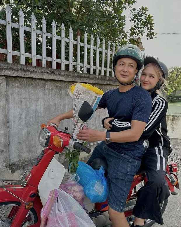 Trong năm vừa qua, mỗi lần xuất hiện tại các sự kiện, người đẹp luôn chiếm trọn spotlight bởi vẻ ngoài nổi bật, bất chấp camera thường.