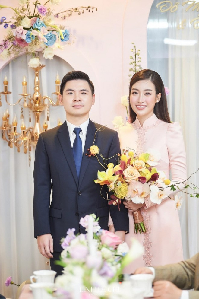 Hiện tại, sau khi lễ cưới chính thức diễn ra cả hai thoải mái hơn trong việc nói về “nửa kia”, đặc biệt là chủ tịch.