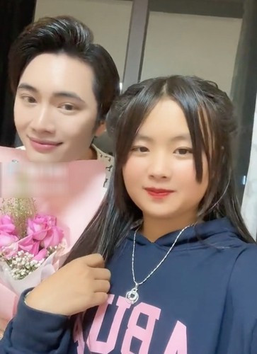 Bên cạnh nhiều lời khen thì vẫn có những lời chê bai từ người dùng trên mạng xã hội, thế nhưng có lẽ Phúng Phính đã quá quen với điều đó.