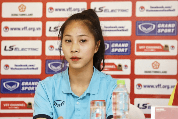 Bảo Trâm thực sự là "lá chắn thép" của hàng phòng ngự U20 nữ Việt Nam. Nữ cầu thủ này góp công lớn vào tấm vé đi tiếp của U20 nữ Việt Nam.