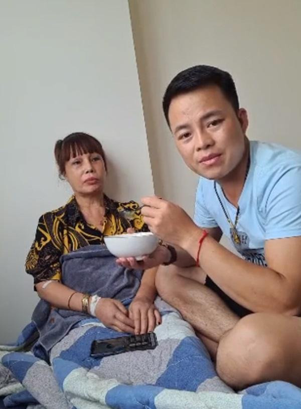Cách đây 3 năm, cô dâu Cao Bằng gây chú ý khi chia sẻ clip nói về hành trình phẫu thuật thẩm mỹ căng da mặt, cấy mỡ, làm đầu trán với tổng chi phí lên đến 50 triệu đồng.