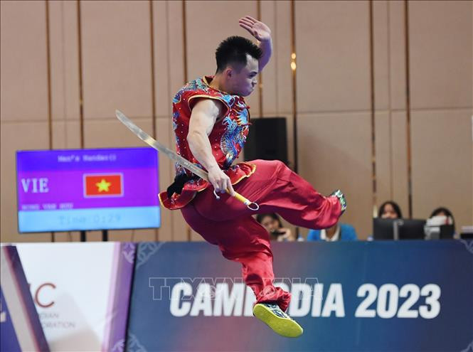 Đây là lần thứ 2 chàng trai quê Lạng Sơn dự SEA Games. Ở SEA Games 31 tại Việt Nam, anh giành được 2 Huy chương Đồng. Ảnh: TTXVN
