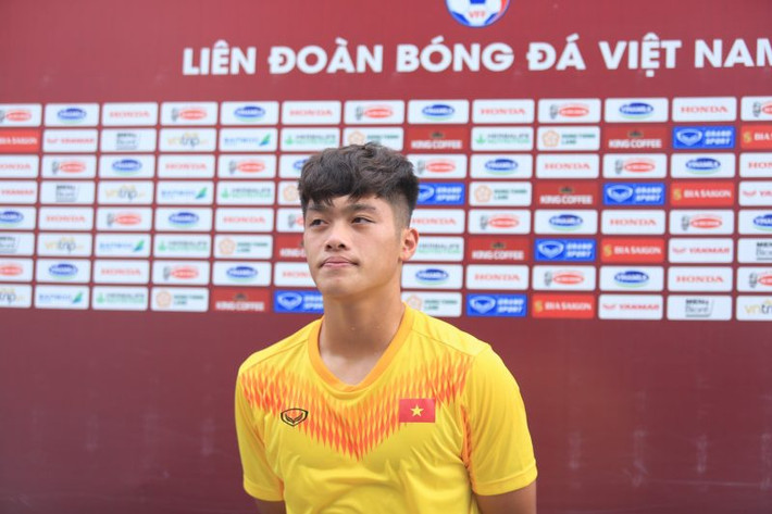 Với màn tỏa sáng trong màu áo đội U20, Nguyễn Quốc Việt chắc suất đá chính trên hàng công U22 Việt Nam tại SEA Games năm nay