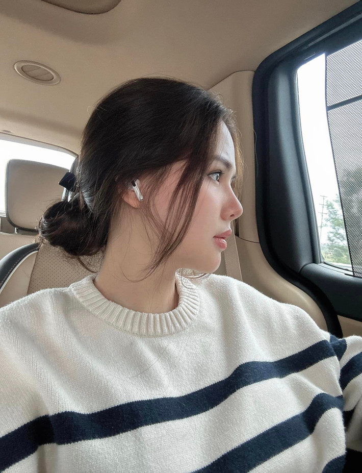 Dù không còn hoạt động nghệ thuật nhiều, rút lui khỏi làng giải trí đề chăm sóc cho tổ ấm nhỏ nhưng thời gian qua Phanh Lee là cái tên nhận về rất nhiều quan tâm.